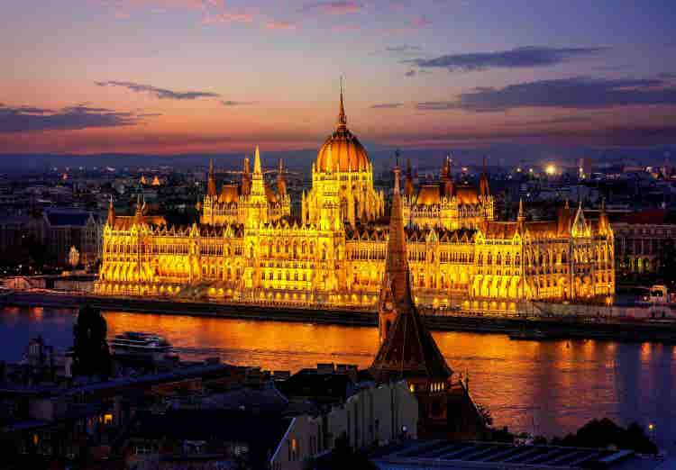 hungarian-parliament