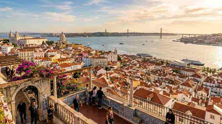 Lisbon – the city of light and viewpoints
