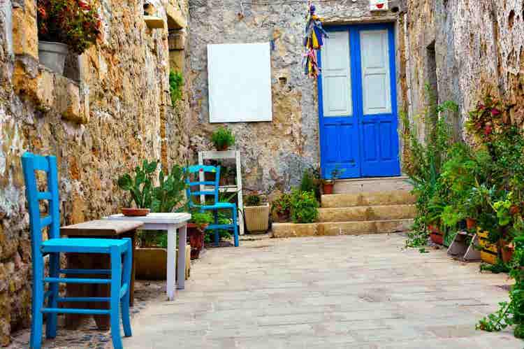 Paros