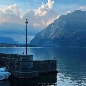 mountain-view-from-lake