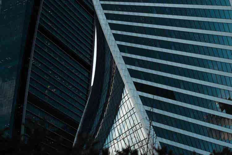 milan–vertical-buliding