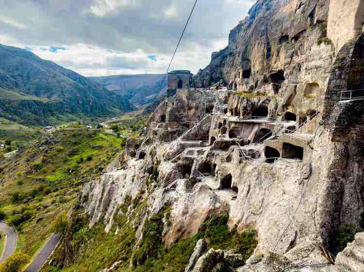 Vardzia – a city in the rock
