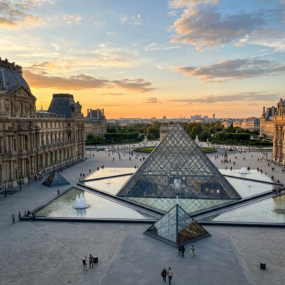 Louvre Museum